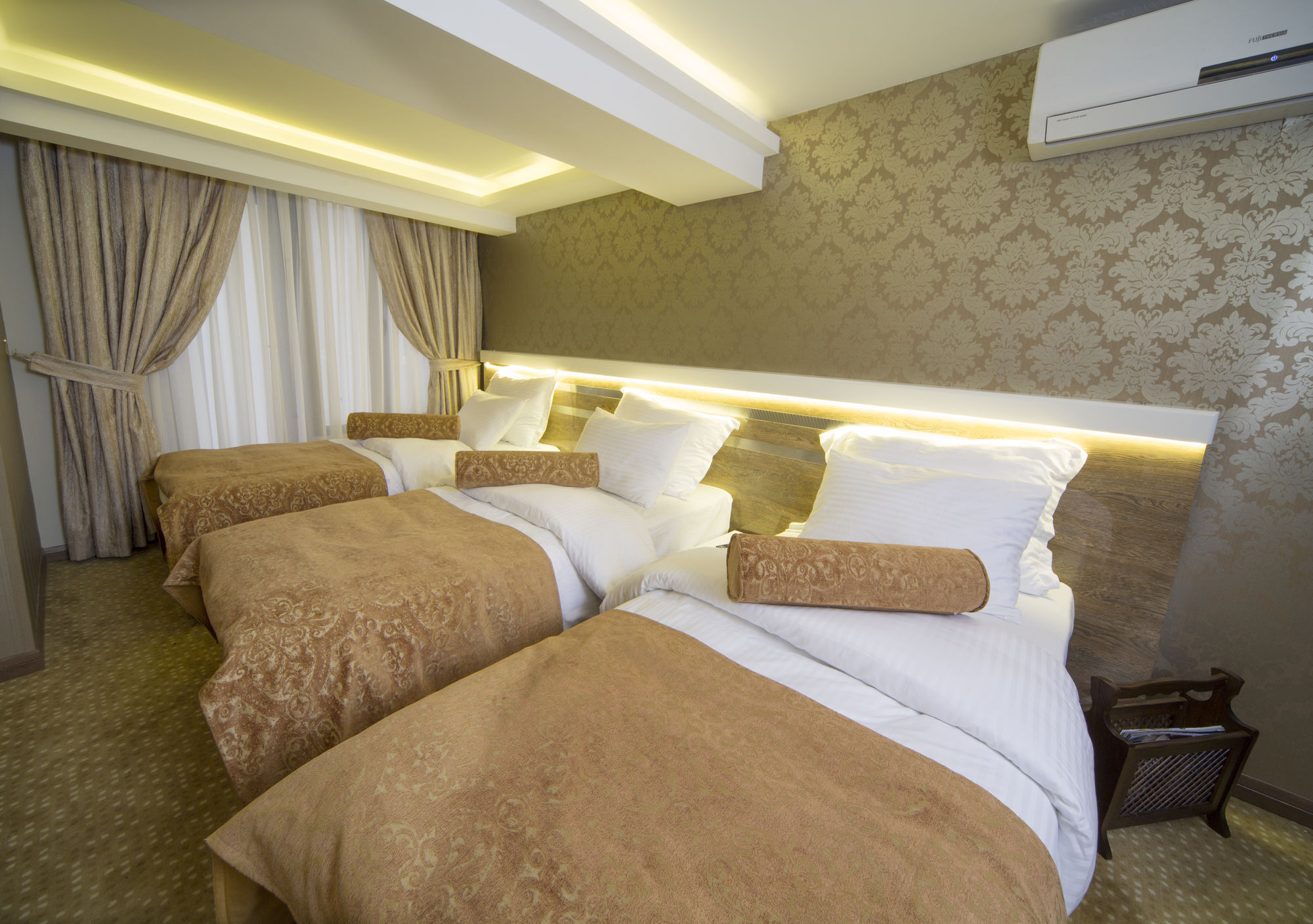 Golden Rain Hotel Old City Istanbul Exteriör bild